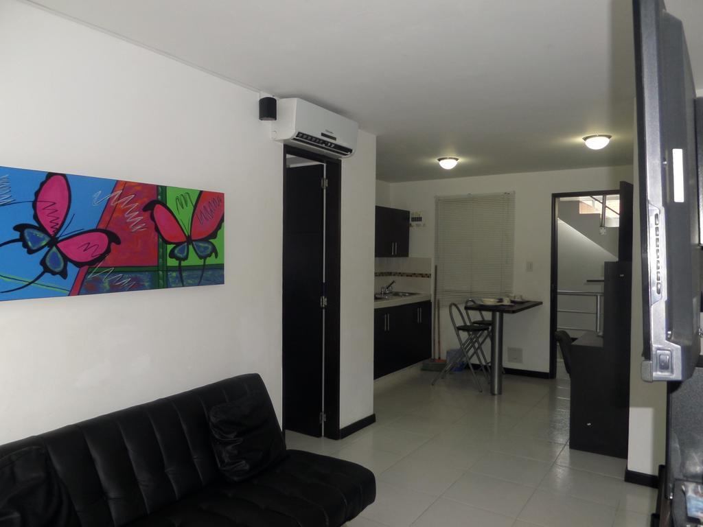 Apartasuites San Marcos Cali Chambre photo